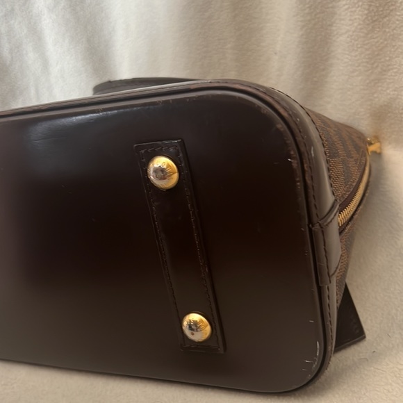 Louis Vuitton Alma Damier PM handbag monogram red interior - Picture 12 of 15